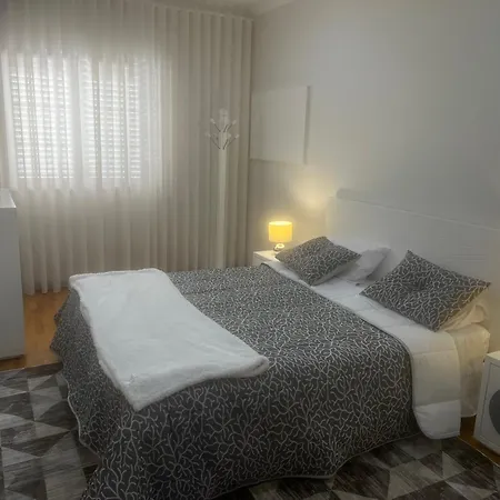 Casa Do Nyaraló *