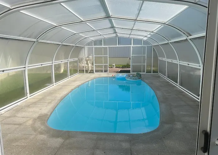 度假居 Casa Do Piscina Aquecida 埃斯平霍