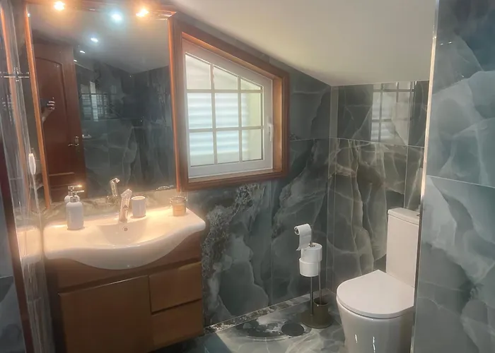 Casa Do Piscina Aquecida 度假居 埃斯平霍