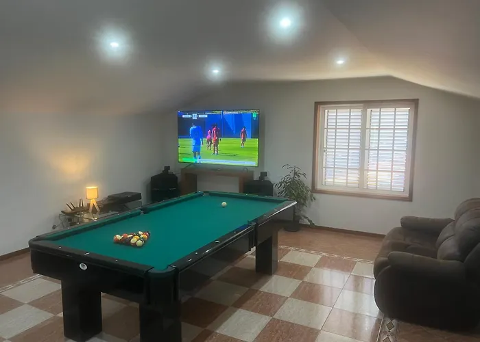 度假居 Casa Do Piscina Aquecida 埃斯平霍